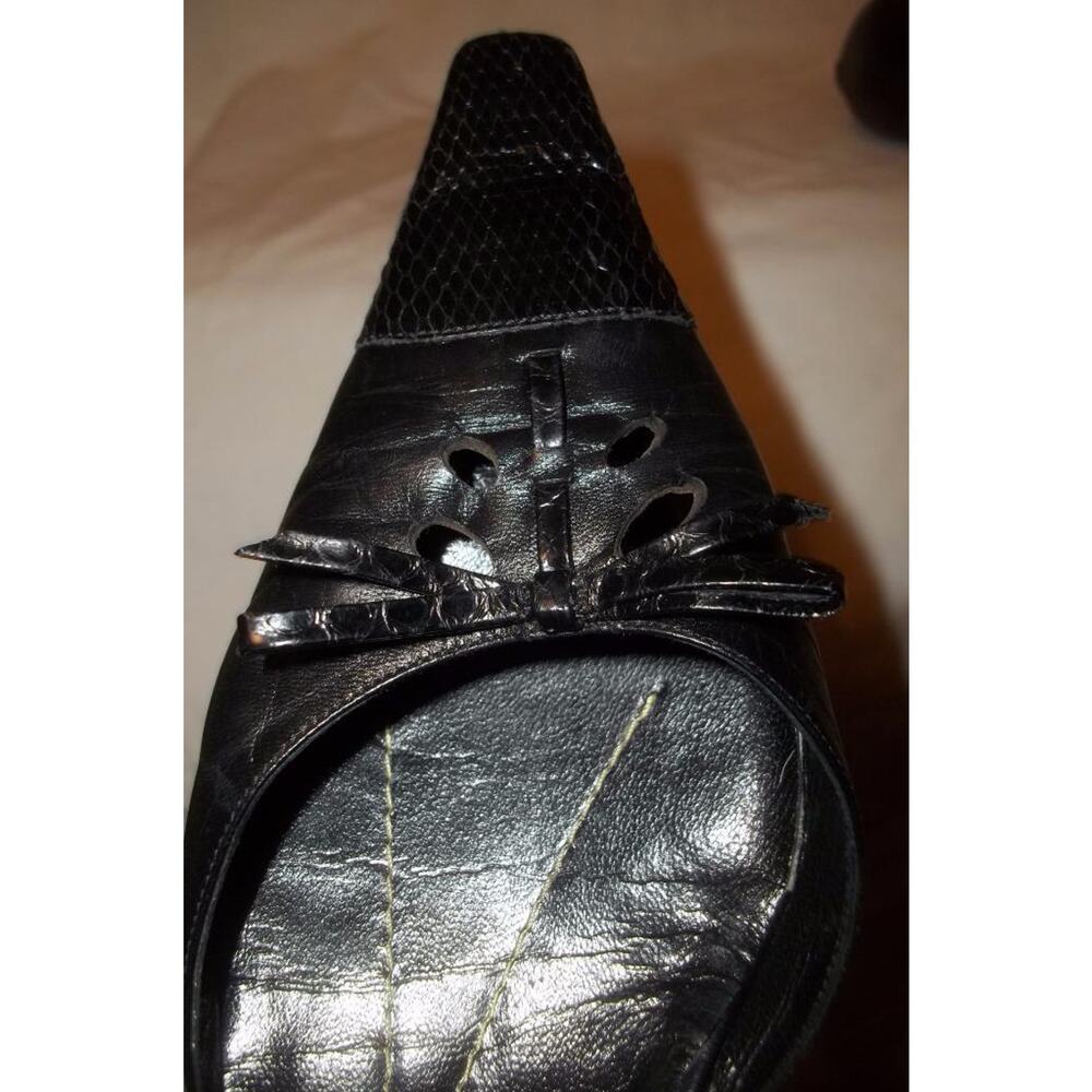Kate Spade Black Leather Snake Skin Bow & Snip Toe Shoes 10 B - Picture 4 of 10